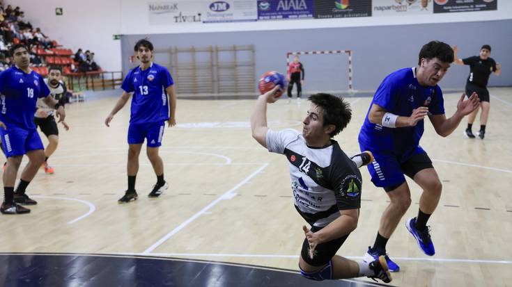 Ikusgai daude Amenabar eta Txileren arteko neurketaren argazkiak