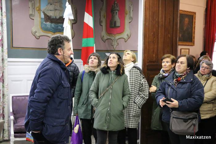Ate irekiak egingo dituzte etzi Azkoitiko udaletxean