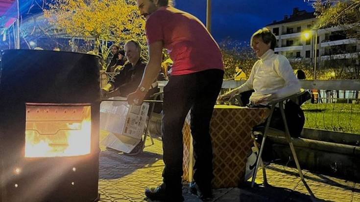 Giro hotzari aurre egiteko, gaztaina jana