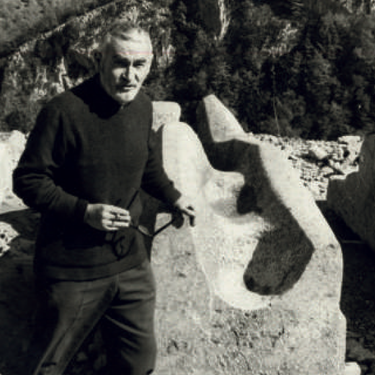 Estreinaldia: 'Oteiza 14 apostolu' filmaren estreinaldia