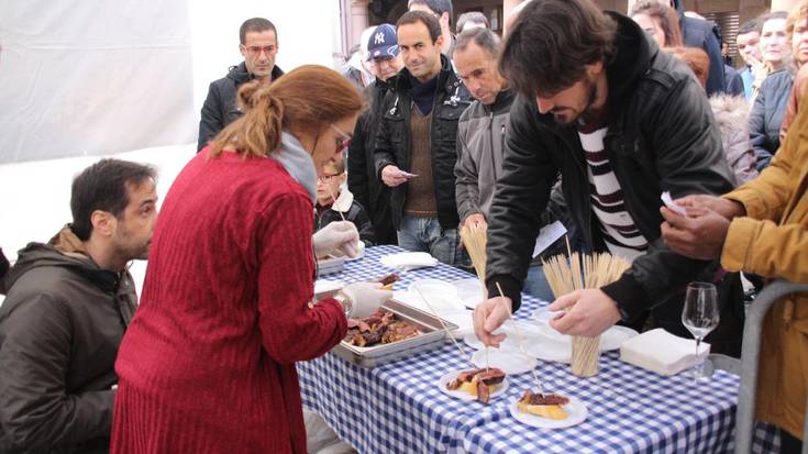 Irudietan: Zarauzko Parrillaren Jaia