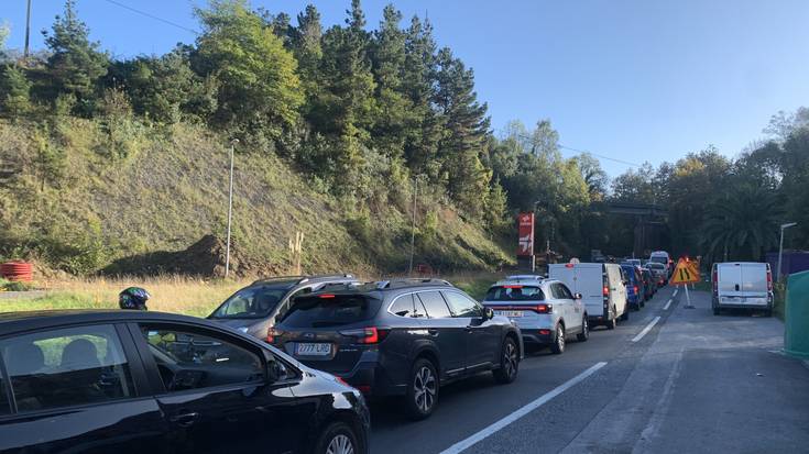 Otsailaren amaierara arte jarraituko du itxita N-634 errepideko erreiak, Narrondo parean