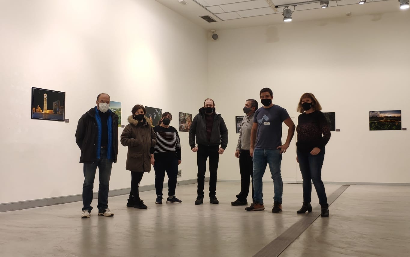 Distira elkarteak erakusketa kolektiboa zabalduko du gaur Oxford aretoan