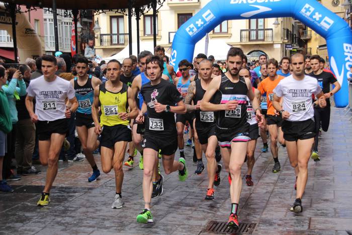 Kamel Ziani eta Lourdes Colomo garaile Zarauzko II. Herri Lasterketan