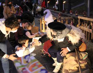 Olentzero eta Mari Domingi gaur iritsiko dira eskualdera