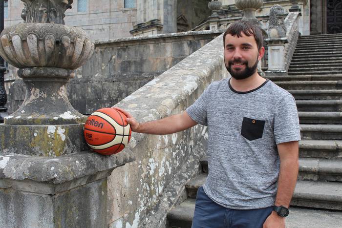 Iker Bueno Gipuzkoako Saskibaloi Federazioko kirol arduradun izendatu dute