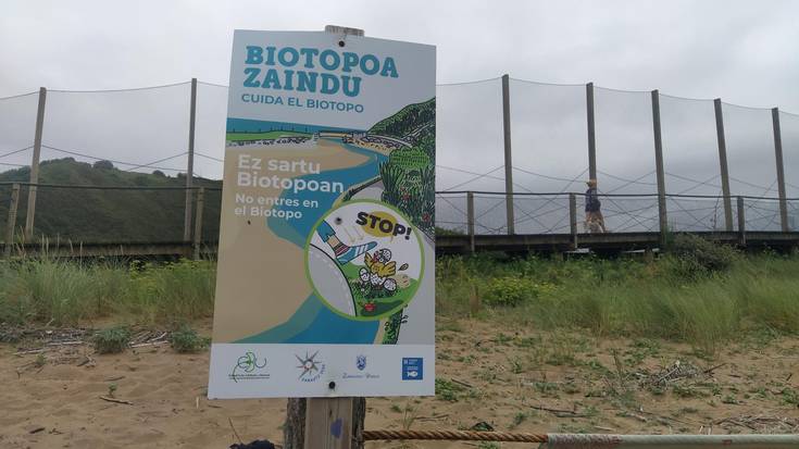 Udalak Iñurritzako Biotopora sartzea debekatuta dagoela nabarmendu du