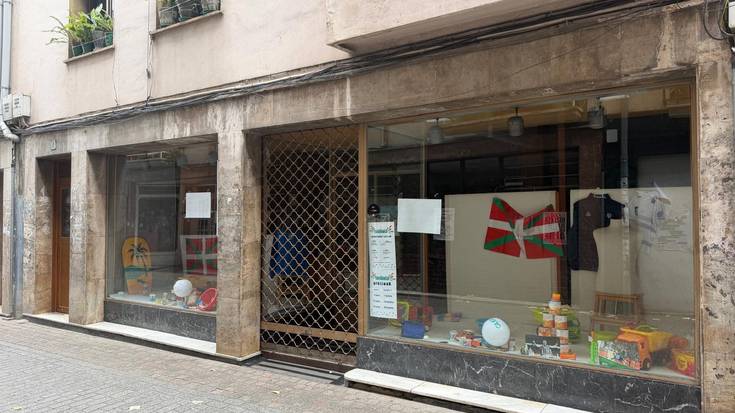 Agortu dira Gukaren tonbolako txartel guztiak, eta egin du zozketa