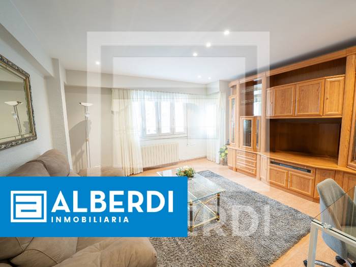 Alberdi Inmobiliaria: hiru logelako etxebizitza Aizkibel kalean