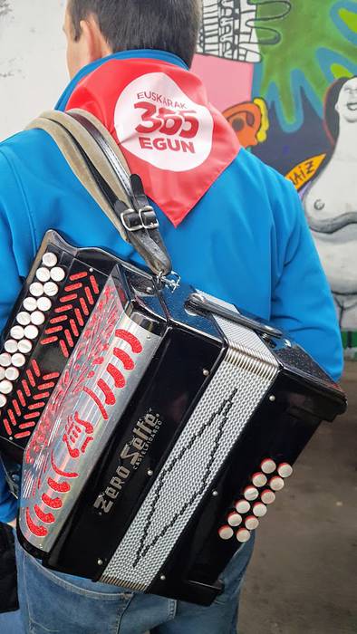 Euskararen Eguneko adierazpena: Euskarak lankide nahi eta behar gaitu, urtean 365 egunez