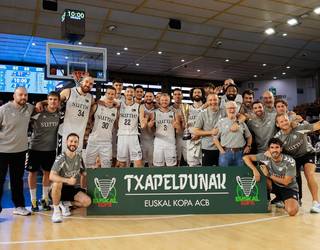 Euskal Kopa irabazi du Manex Ansorregik Surne Bilbao Basketekin