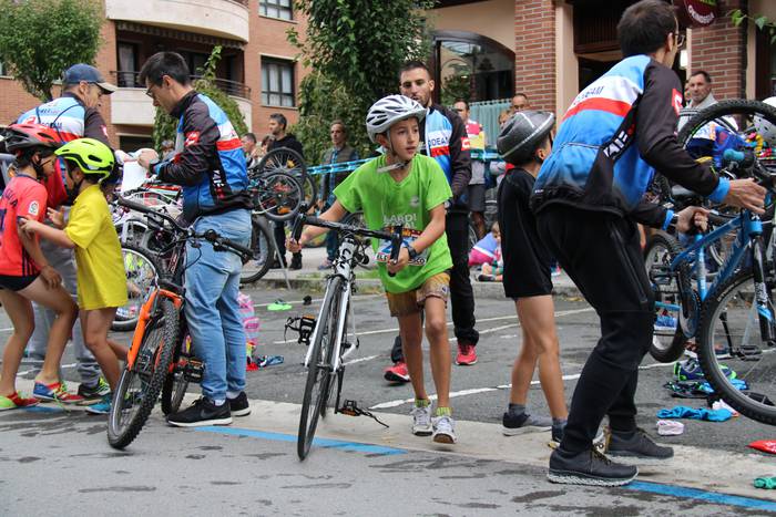 Zarauzko Triatloi Txikia Egingo Dute Larunbat Goizean - Zarautz ...