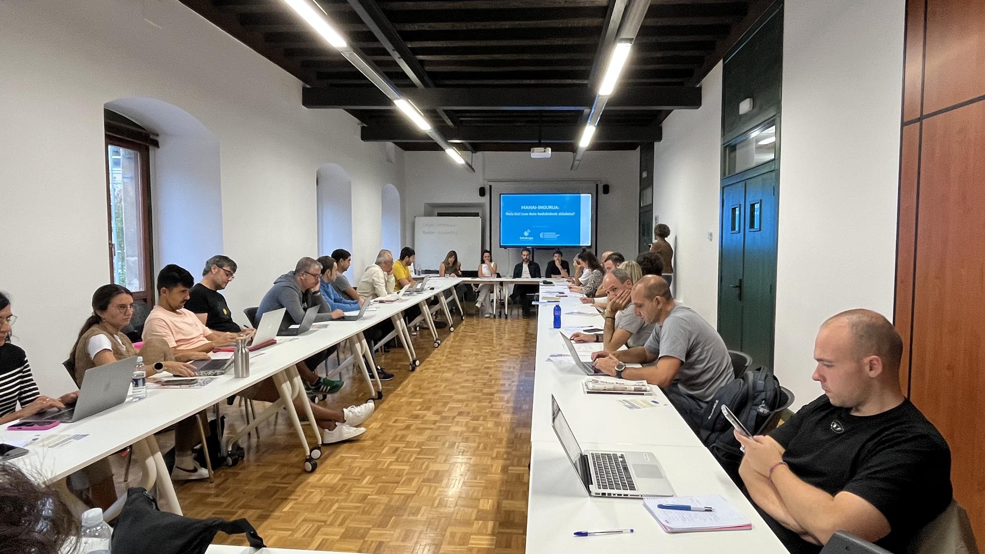 Analitika digitalari buruzko udako ikastaroan parte hartu du Gukak