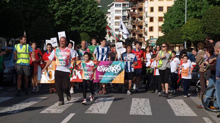 36 taldek eramango dute Korrikaren lekukoa Azpeitian