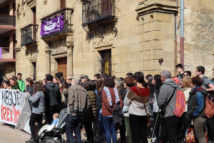 Udalak bere jarduna "oztopatu eta isilarazi" nahi duela salatu du Gerizak