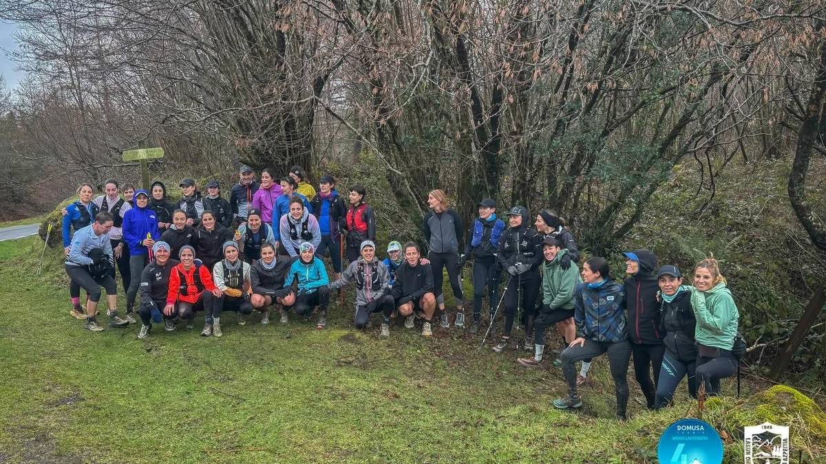 Ainara Urrutiaren eskutik, Domusa Teknik 40 MLKen emakumeen entrenamendu saioa egin dute