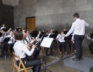 Azkoitiko Musika Bandak girotu du Kontzejupea