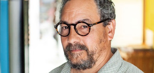 'Turismo hutsala' liburua aurkeztuko du gaur Fito Rodriguezek Alondegian
