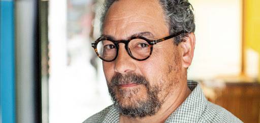 'Turismo hutsala' liburua aurkeztuko du gaur Fito Rodriguezek Alondegian