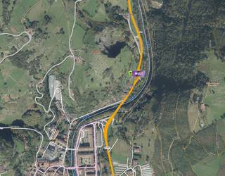 Bi lagun zauritu dira eguerdian Eskuzta parean izan den trafiko istripuan