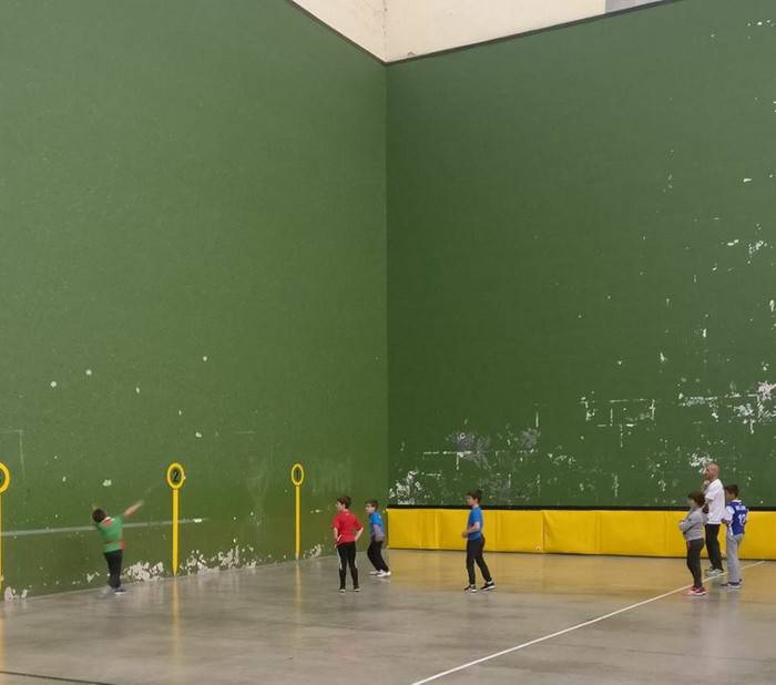 Hiru pilota txapelketetako hainbat partida jokatuko dira gaur eta bihar artean Orion