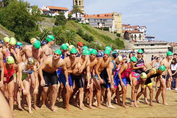 Usoa Ostolaza eta Iñigo Eizagirre zarauztarrak nagusi Getariako Salbatore Biatloian