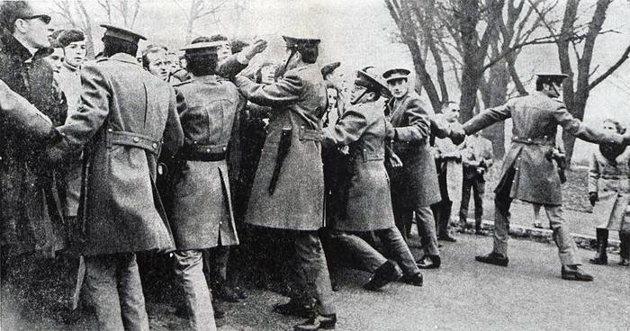 Errepresioaren izenean