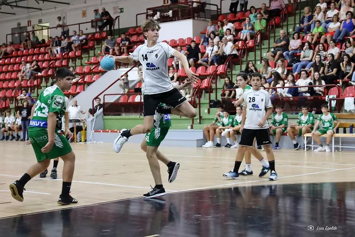 ZKEren maiatzak 4 eta 5eko kirol egitaraua