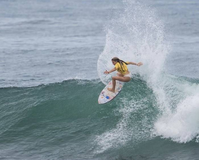 Junior mailako Europako surf txapelketa irabazi du Annette Gonzalez Etxabarrik