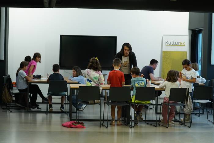 25 ikaslerekin hasi du ikasturtea Sorginorratzak programak