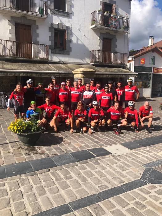 Igandean egingo dute Zumaiako zikloturistek urteko lehen irteera