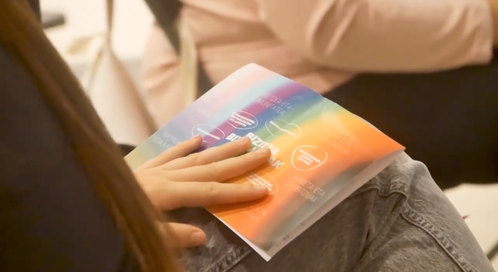 Zumaiako LGTBI+ pertsonen bizi baldintzak hobetzeko neurrien zerrenda osatu dute