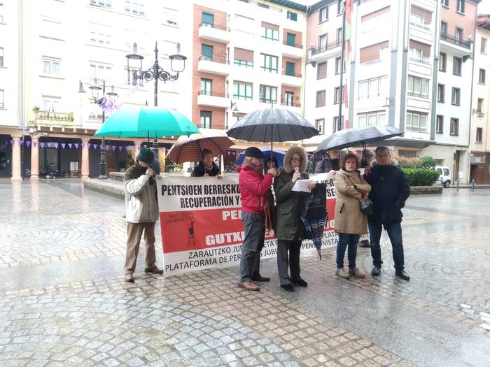 Asteleheneroko mobilizazioa egin dute pentsio duinen alde