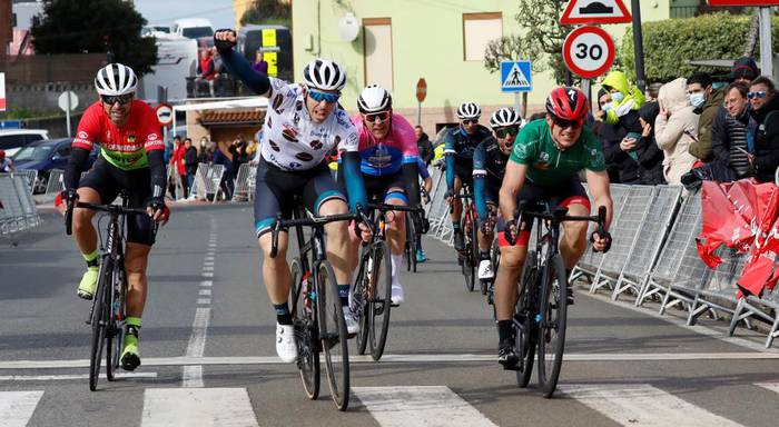 Kantabriako Master Itzulia irabazi du Imanol Arizmendi azkoitiarrak