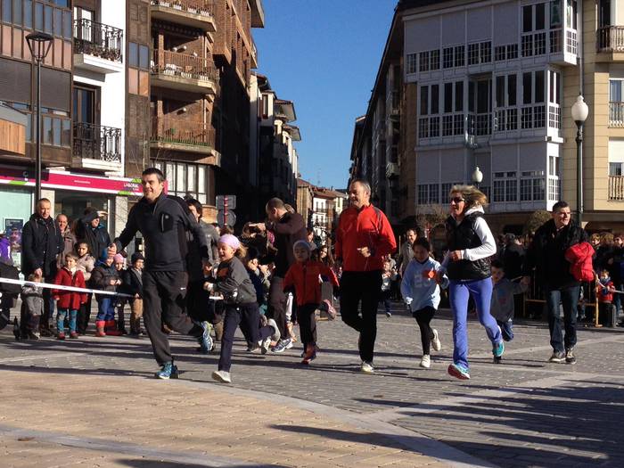 Biko lasterketa, urteari kirola eginez agur esateko modu bat