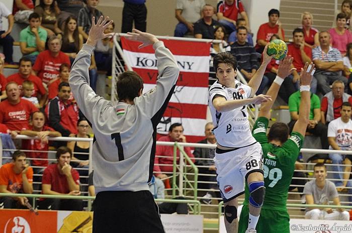 Alberto Agirrezabalagak Amenabar Zarautzen jokatuko du datorren denboraldian