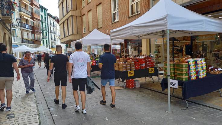 Dendak kalera aterako ditu Gertu elkarteak larunbatean