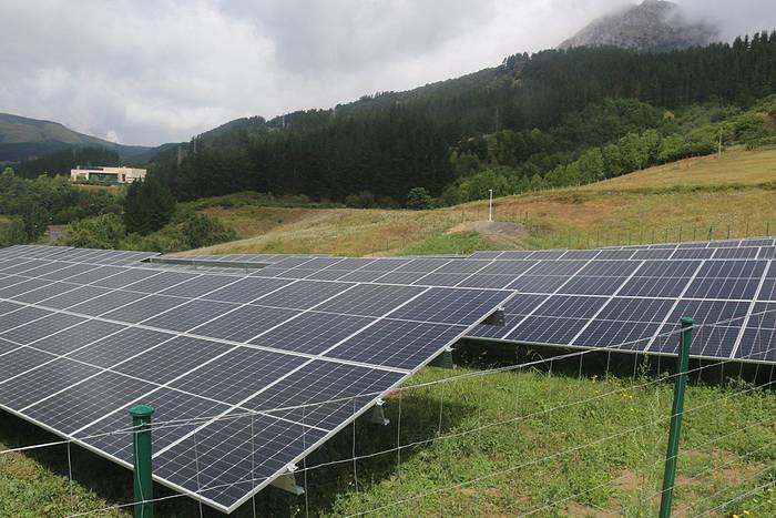 Burujabetza energetikoaren harira