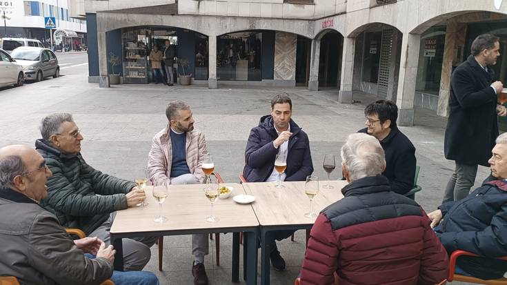 Pradales lehendakaria, Azpeitian