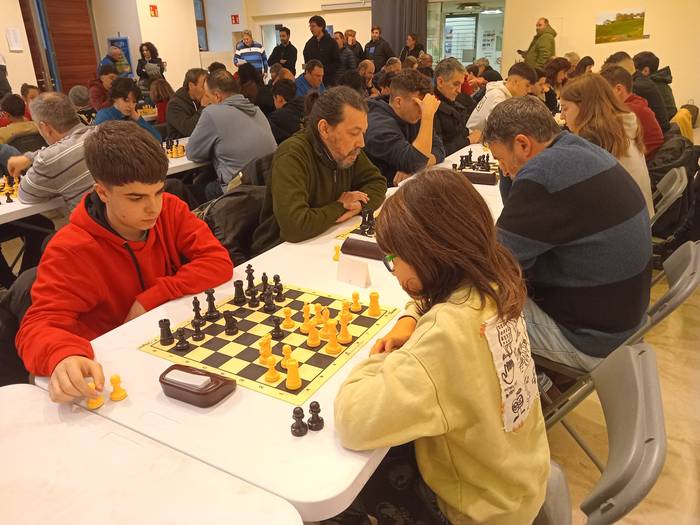 Zabalik da Gabonetako xake txapelketan izena emateko epea