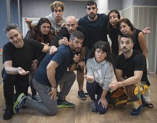 Antzerki inprobisatu saioa eskainiko dute otsailaren 20an Etxeluze gaztetxean