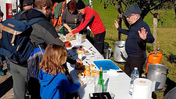 40 lagunek parte hartu zuten Mendiko XXIII. eta Udazkeneko XXIX. Argazki Rallyan