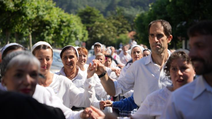 Musika, dantza eta sardina jana, Arrantzale eta Harrotasunaren eguna hasteko