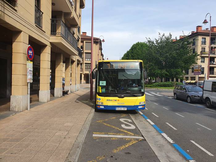 Hiribusak ordutegi berezia izango du Gabonetako jaiegunetan