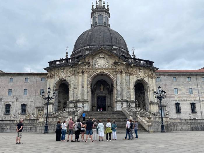 Urola Turismoaren bisita gidatuen azken lau saioak izango dira bihartik igandera