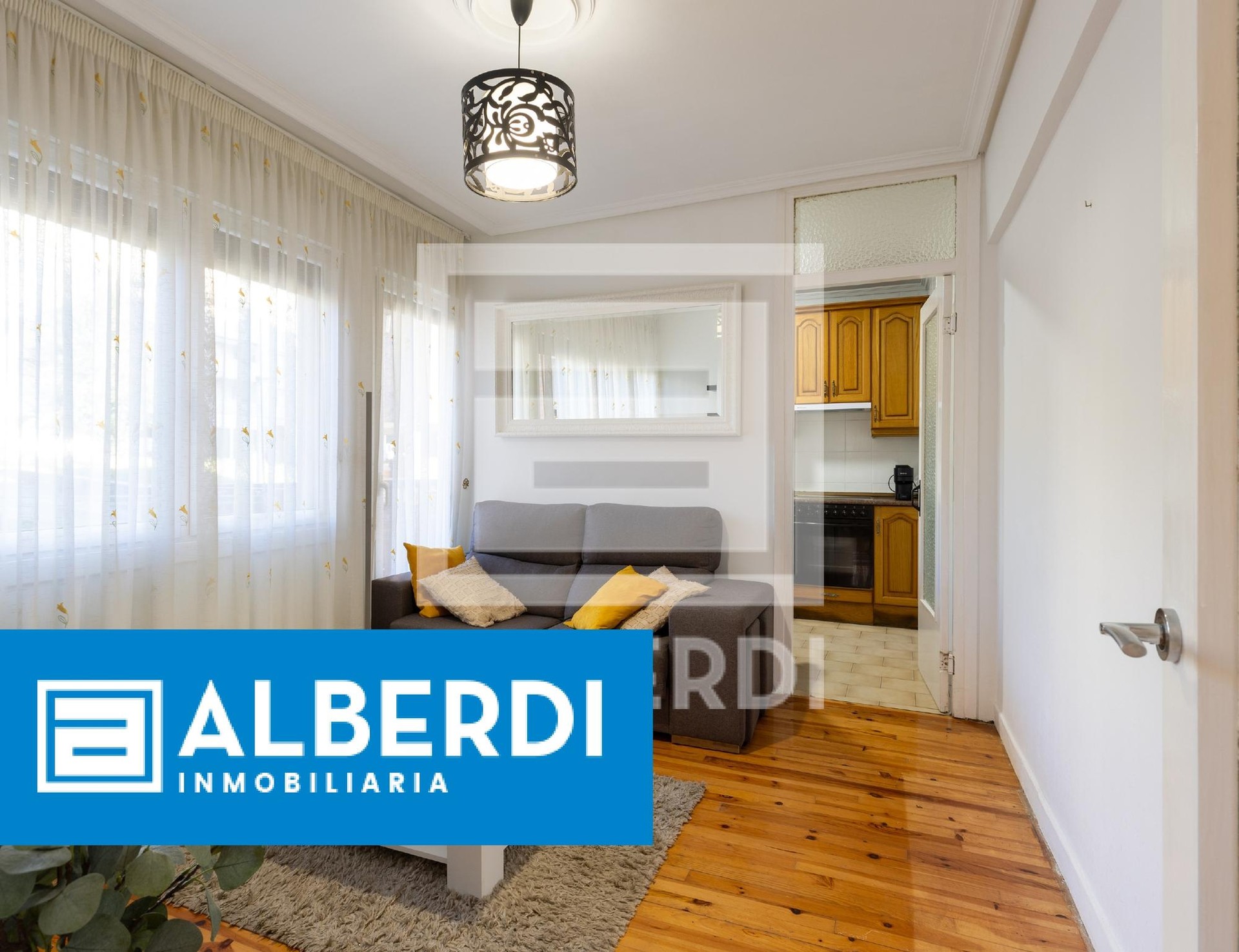 Alberdi Inmobiliaria: etxebizitza salgai Atanotarren Plazan