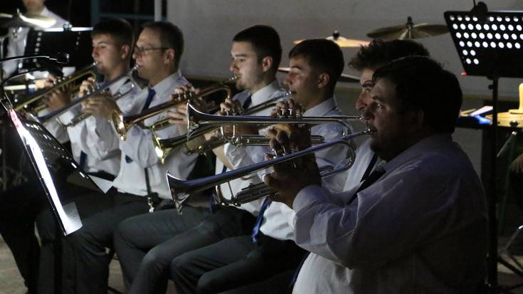 Hainbat film ezagunen soinu bandak eskaini ditu Zestoako Udal Musika Bandak
