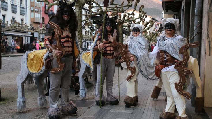Bihar amaituko da inauterietako mozorro lehiaketetan izena emateko epea