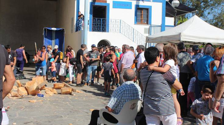 ARGAZKIAK: Herri kirolak, puzgarriak eta sagardo dastaketa; Artadiko samieletan