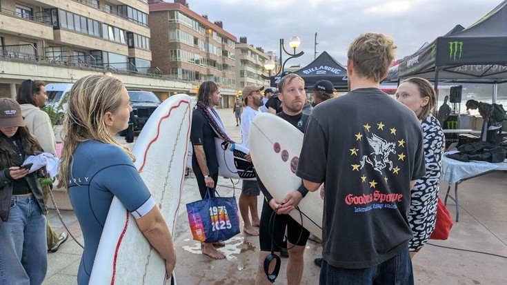 Abian da Twin Fin Invitational surf txapelketa